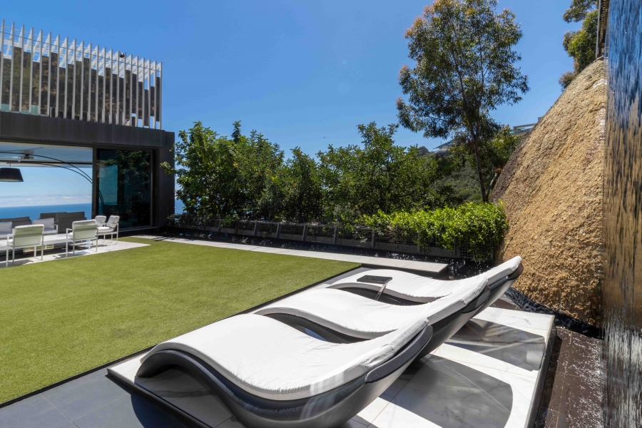 5 Bedroom Property for Sale in Clifton Western Cape